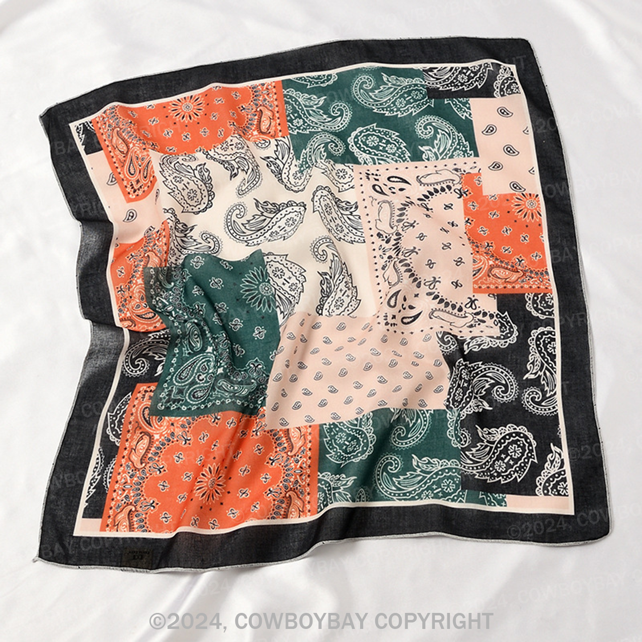 Plate Cashew Orange And Green Square Bandana