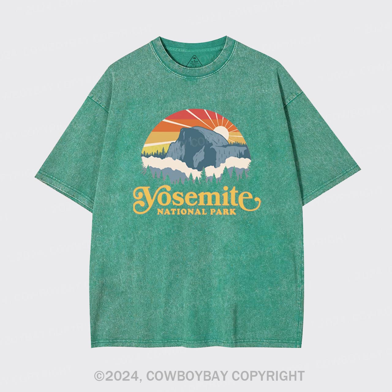 Yosemite Mountain Hiking Garment-dye Tees