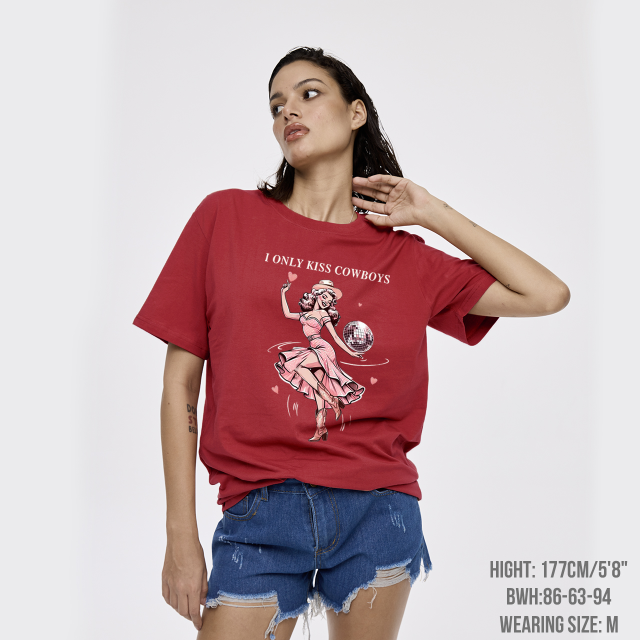 I Only Kiss Cowboys T-Shirts