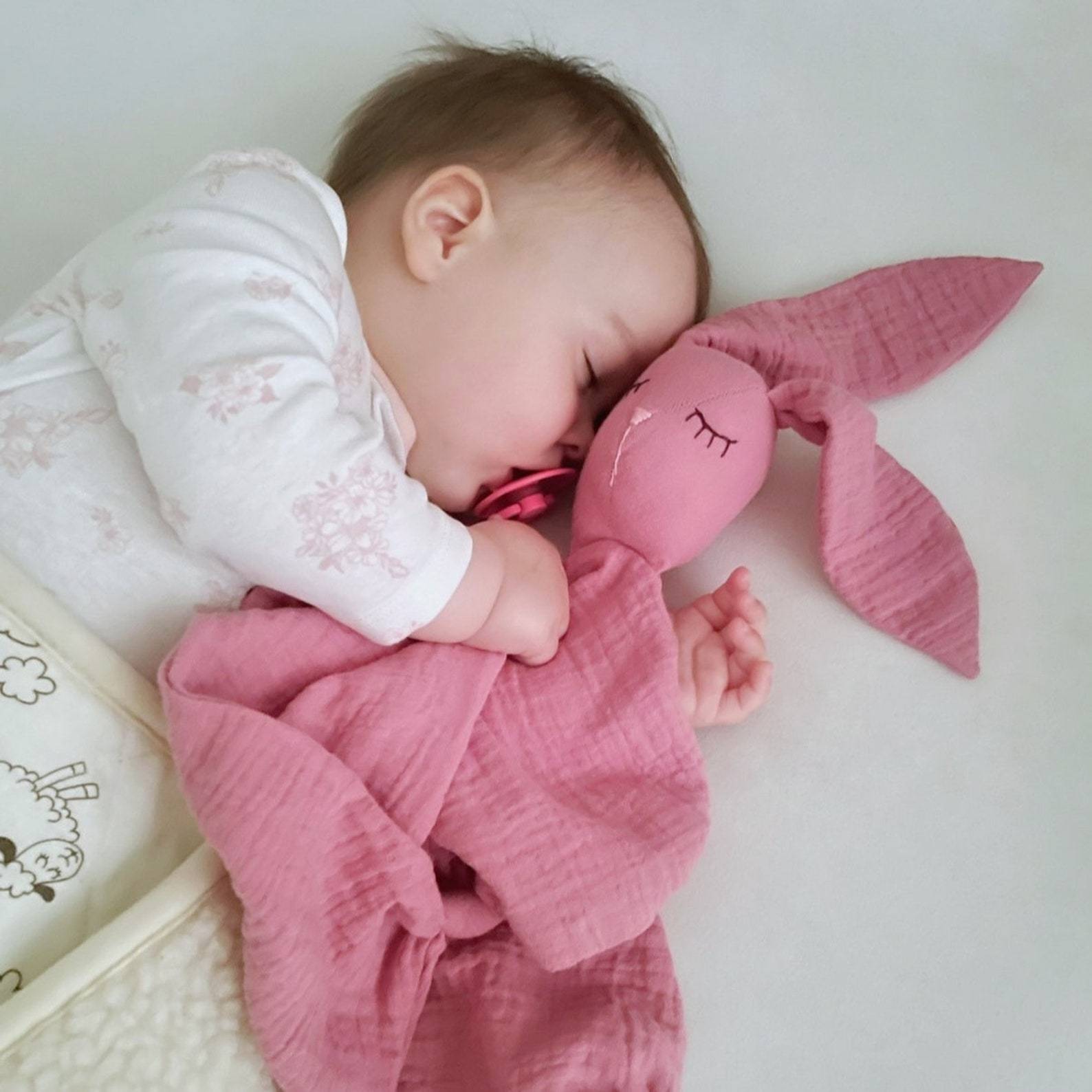 Personalized Baby Embroidery Comforter Sleep Toy | CWToy03
