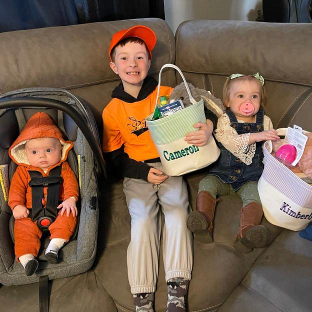 Personalized Kid Embroidered Easter Canvas Baskets 