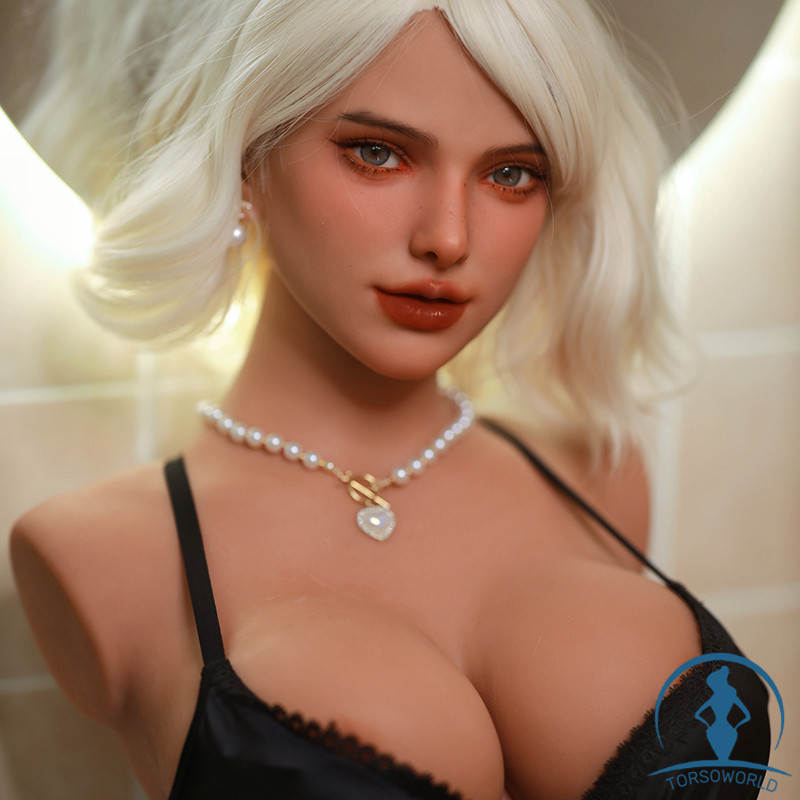 deutsche sex torso Carlotta
