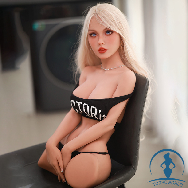 Rosie: B4 sexpuppe männlich