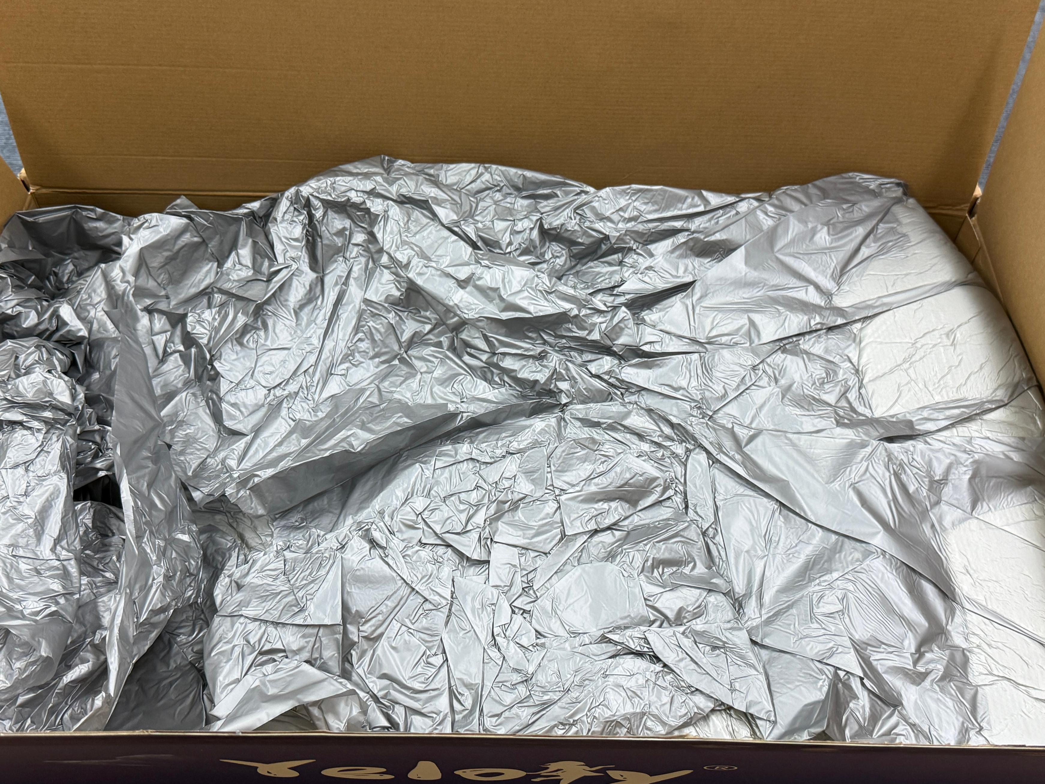 B9 Unboxing