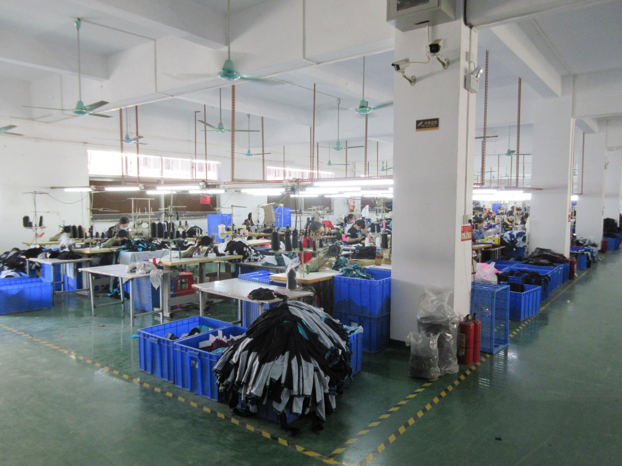 Choosing the Right Factory for Custom Wetsuits: A Key to Diving Suit Customization and Market Expansion-SBART