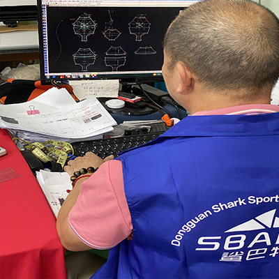 {"default":"Detailed garment pattern drafting for OEM ODM water sports apparel"}
