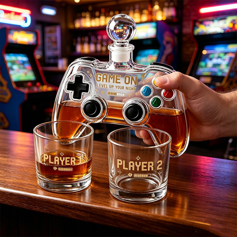 🎁 Game Controller Whiskey Decanter Set