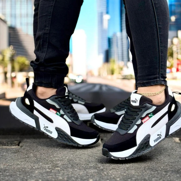 Casual Fashion Summer Breathable Mesh Sports Shoes