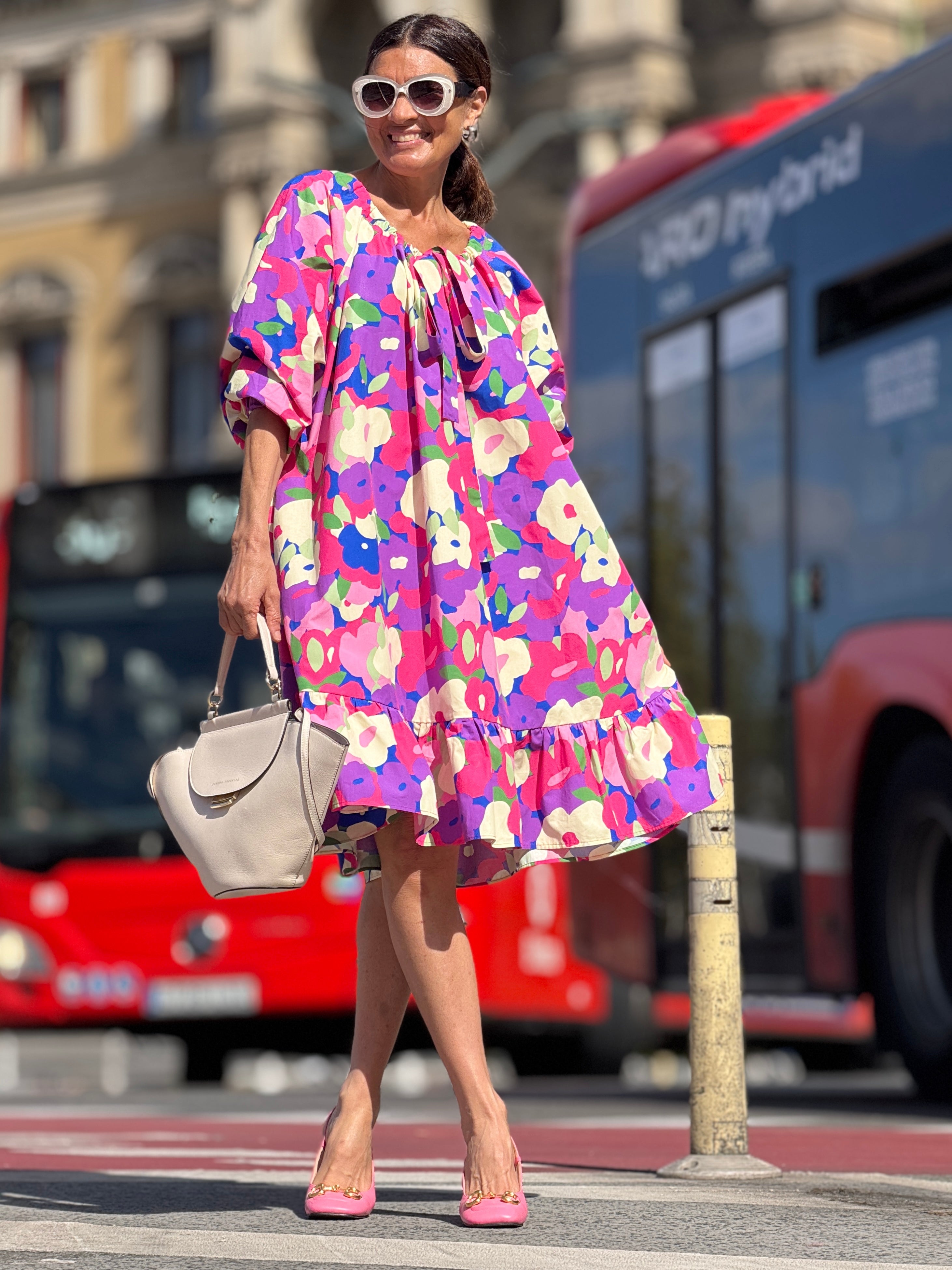 Fustă-cămașă cu imprimeu floral, cu un singur umăr și două sensuri