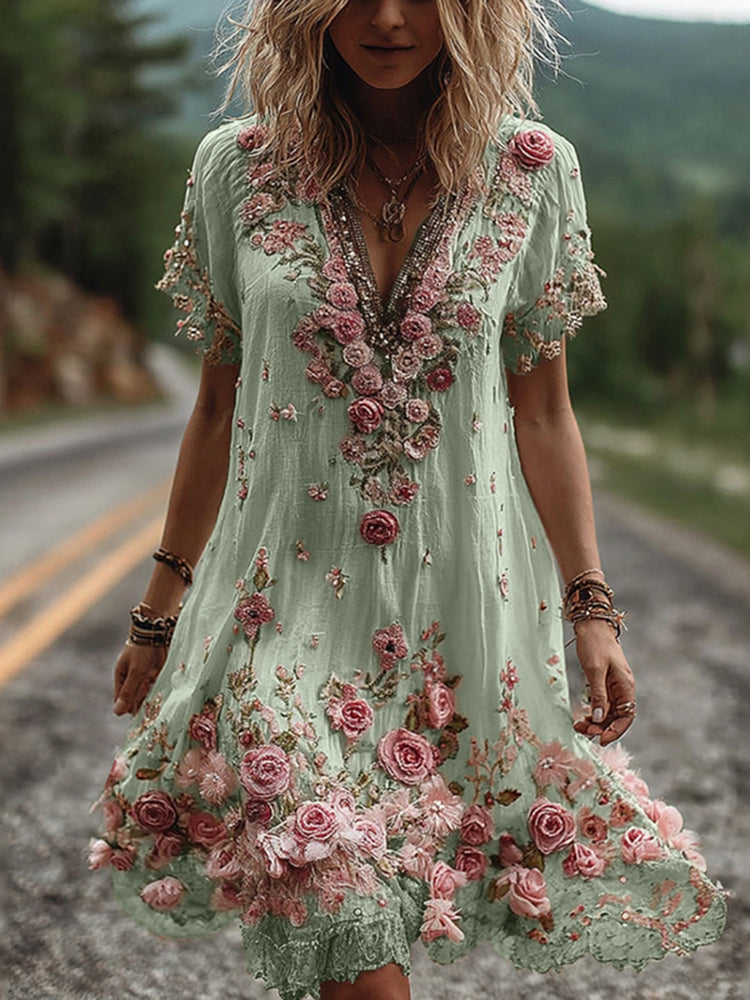 Vestido vintage de manga curta com bordado floral
