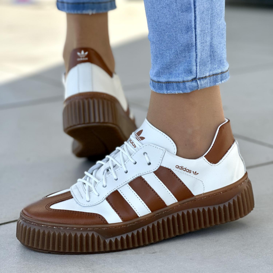Wygodne damskie buty sportowe Adidas ze skóry naturalnej