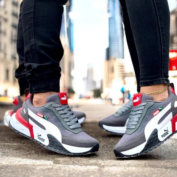 Casual Fashion Summer Breathable Mesh Sports Shoes