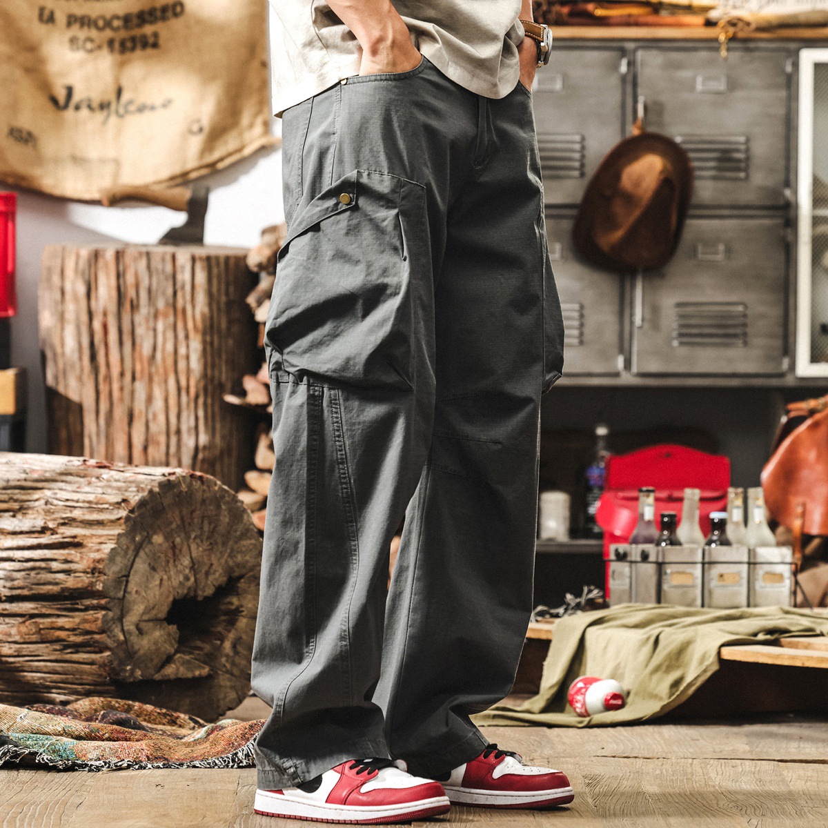 美式復古卡其色彎刀工裝褲子男夏季新款潮牌直筒闊腿褲松休閒長褲