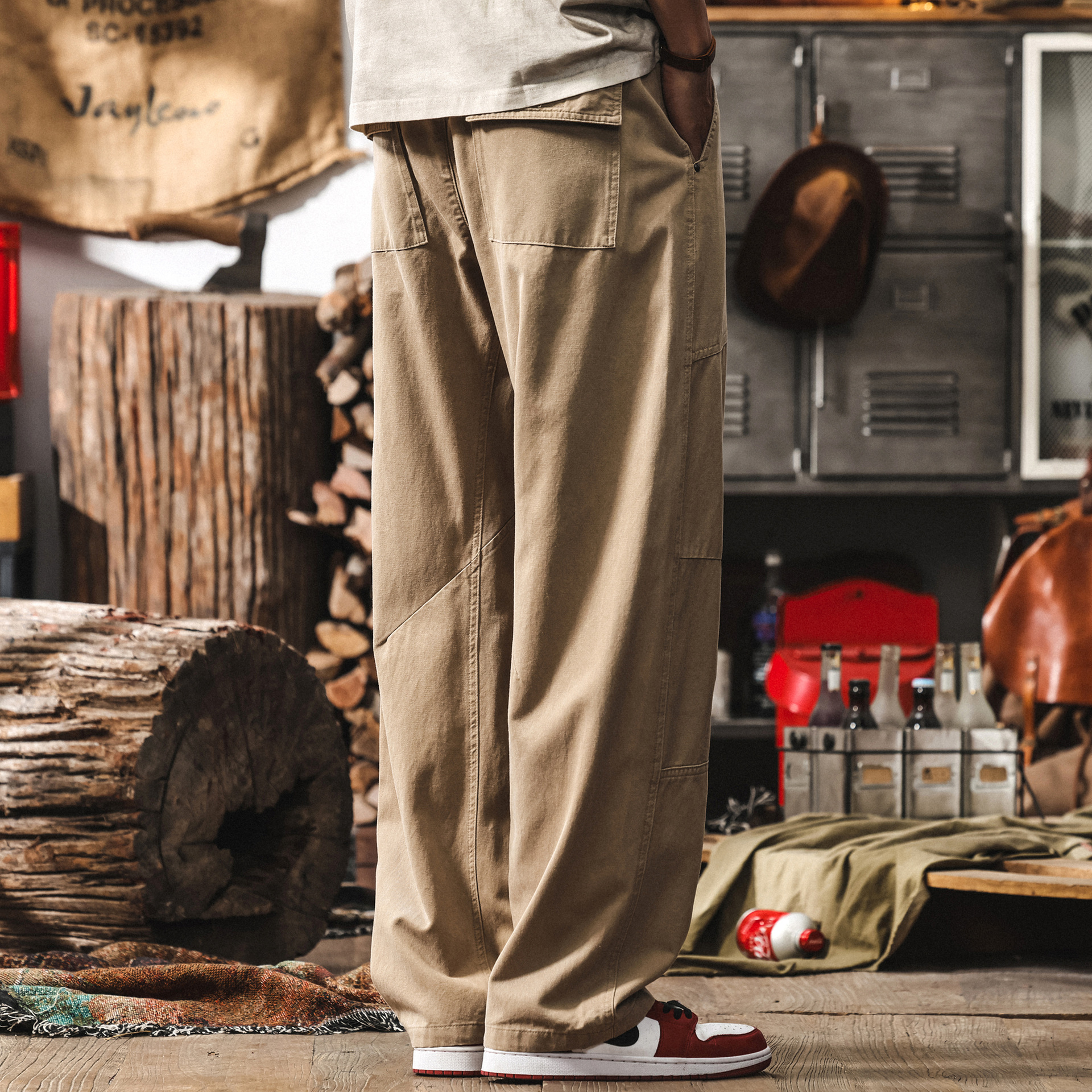 美式復古垂感萊賽爾卡其色褲子男夏季薄款休閒褲男寬鬆直筒工裝褲