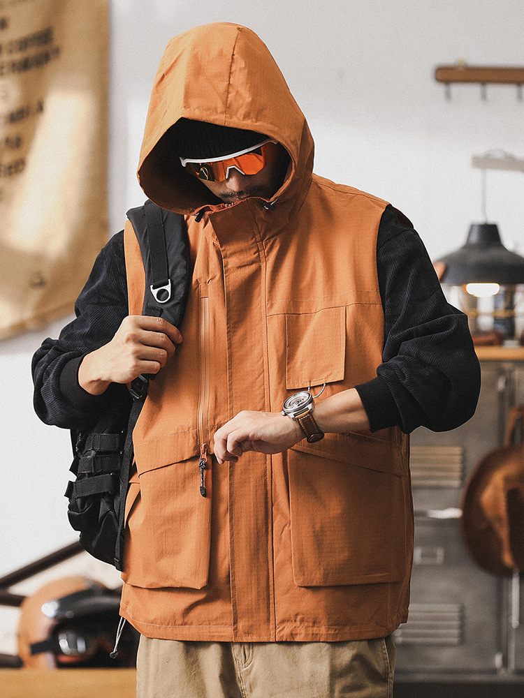 美式山系連帽外套男秋季2024新款潮牌戶外防風防水機能工裝馬甲男