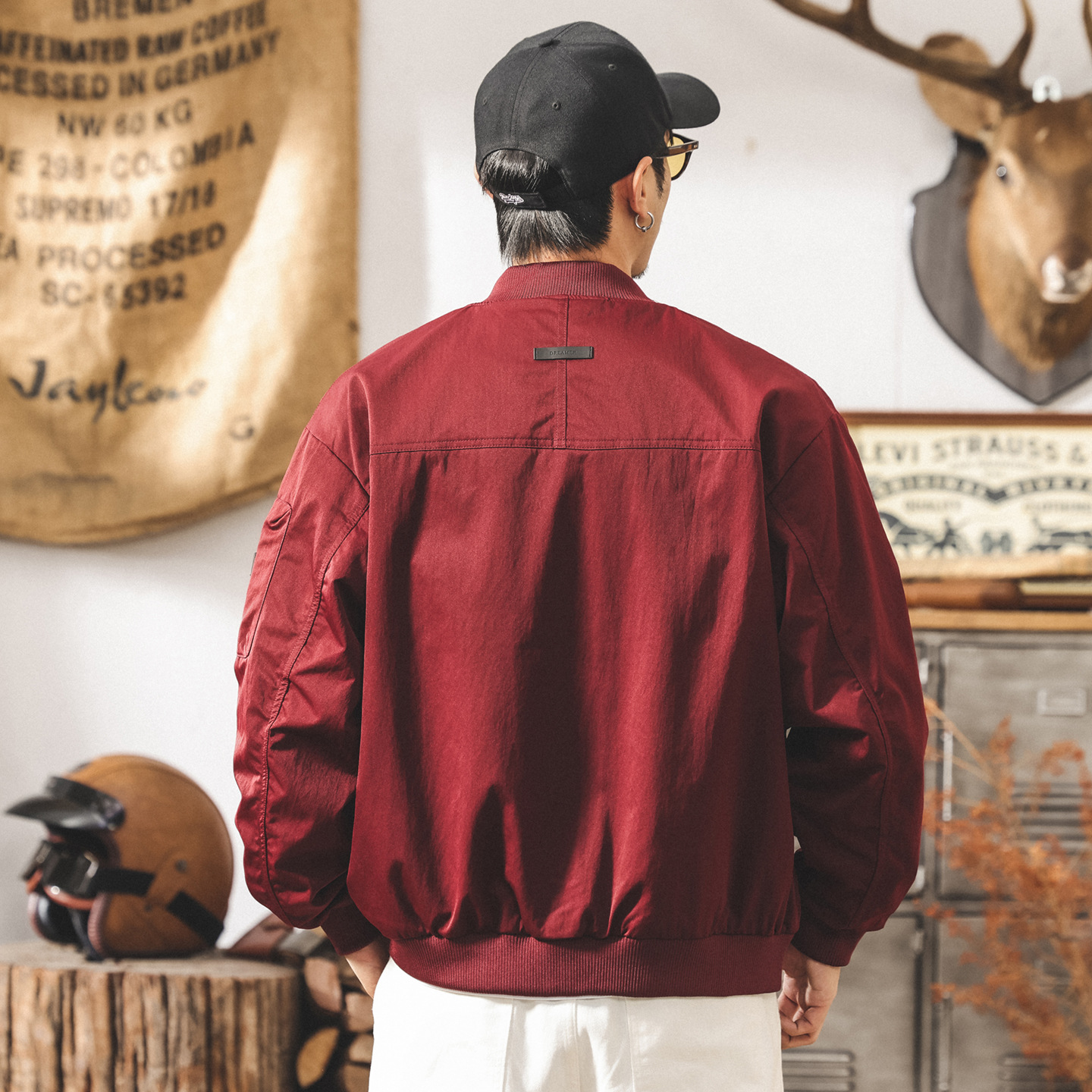美式復古紅色棒球服外套男春秋新款休閒通勤寬鬆短款飛行員夾克男
