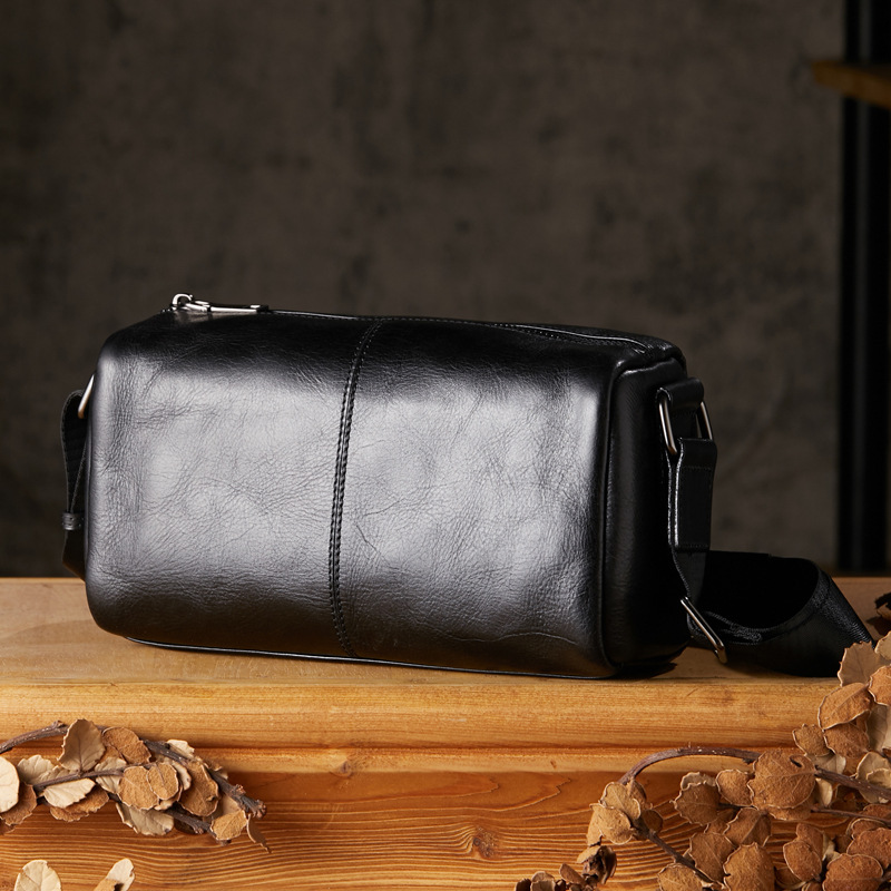 手工植鞣牛皮男士通勤單肩斜挎包休閒個性男包橫款頭層牛皮小背包