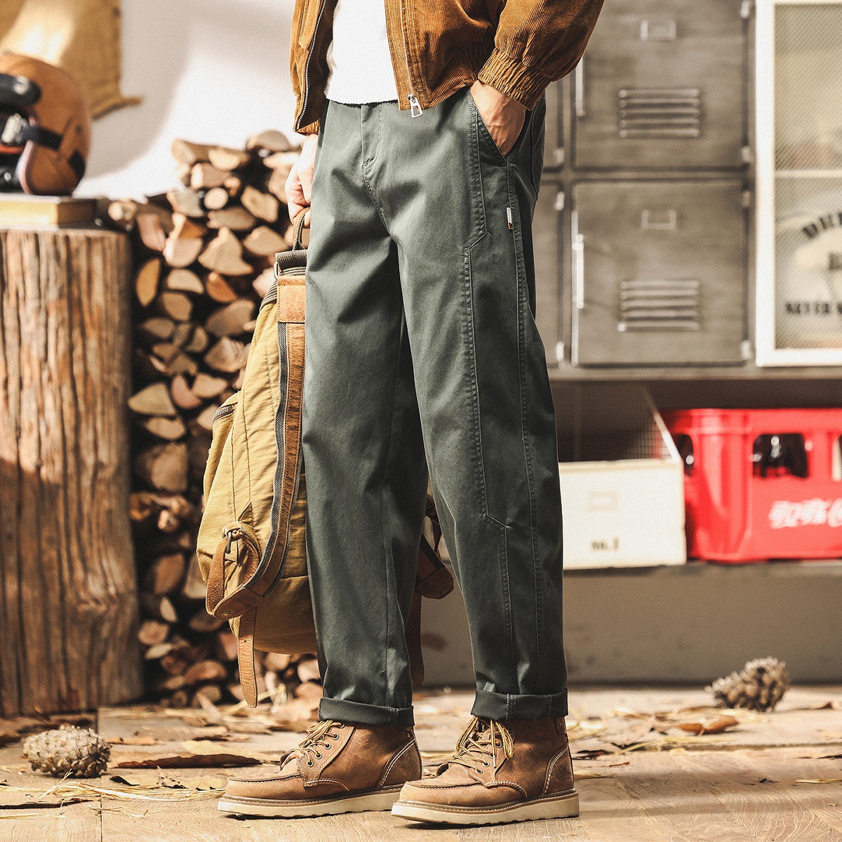 灰綠色工裝褲子男秋季寬鬆潮牌男士休閒褲2025新款美式復古長褲男