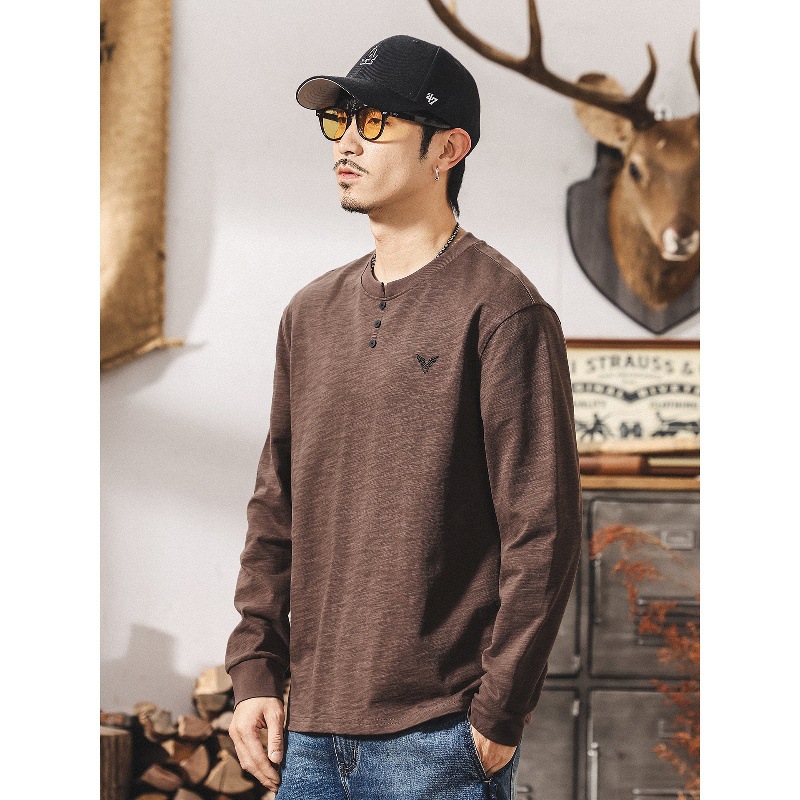 美式復古咖色亨利領長袖t恤男春秋新款寬鬆硬漢潮流男士上衣