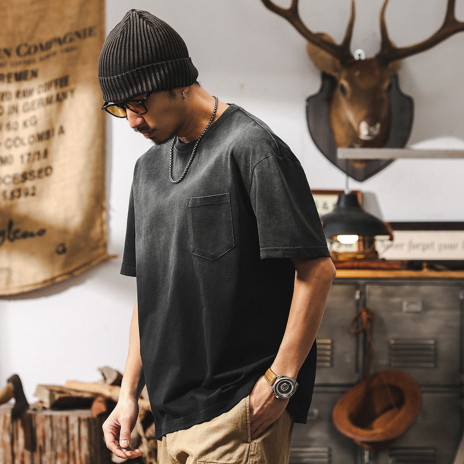 阿蘇特水洗黑色漸變T恤男夏季短袖男款潮牌寬鬆美式復古上衣