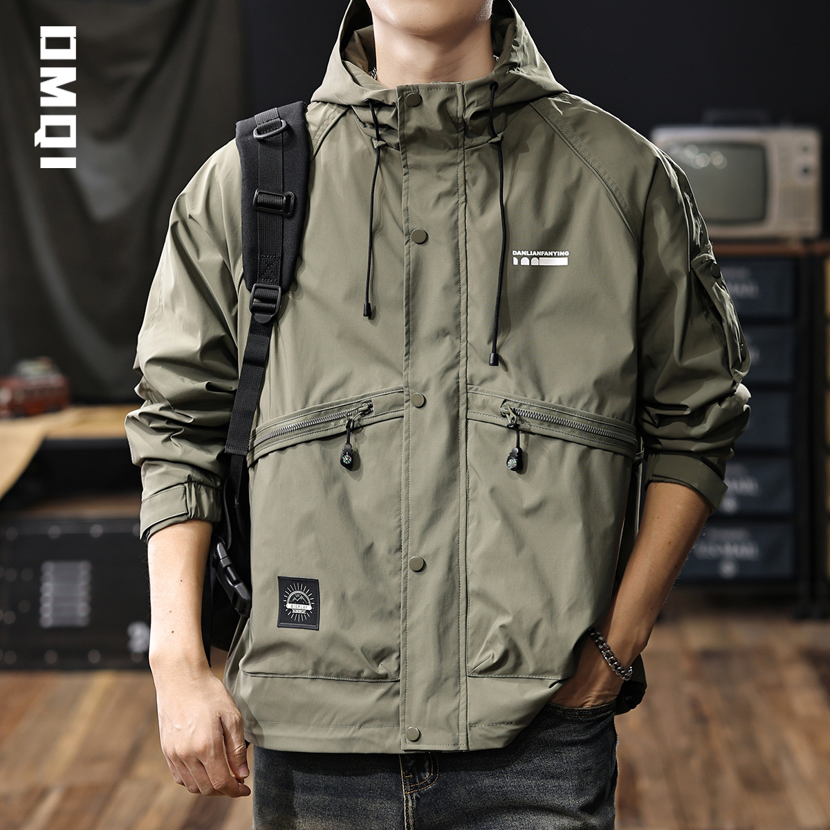 2025春秋款美式戶外連帽衝鋒衣男寬鬆大碼三防美式工裝夾克外套潮