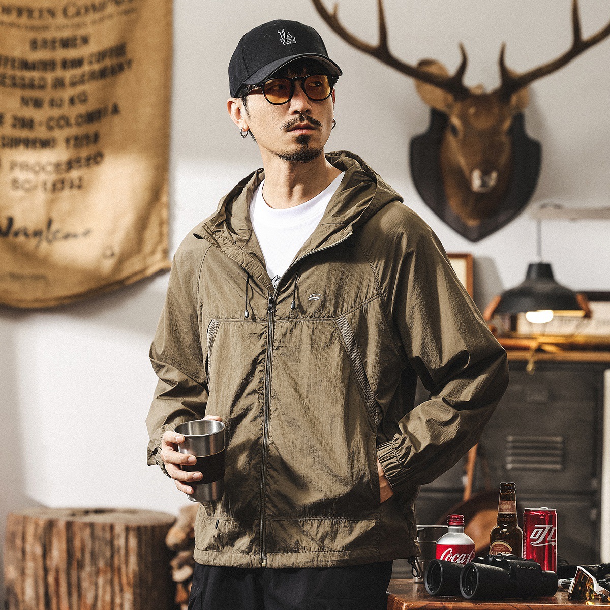 冰絲涼感UPF50+防曬衣男2025新款戶外防曬服寬鬆連帽男生薄款外套