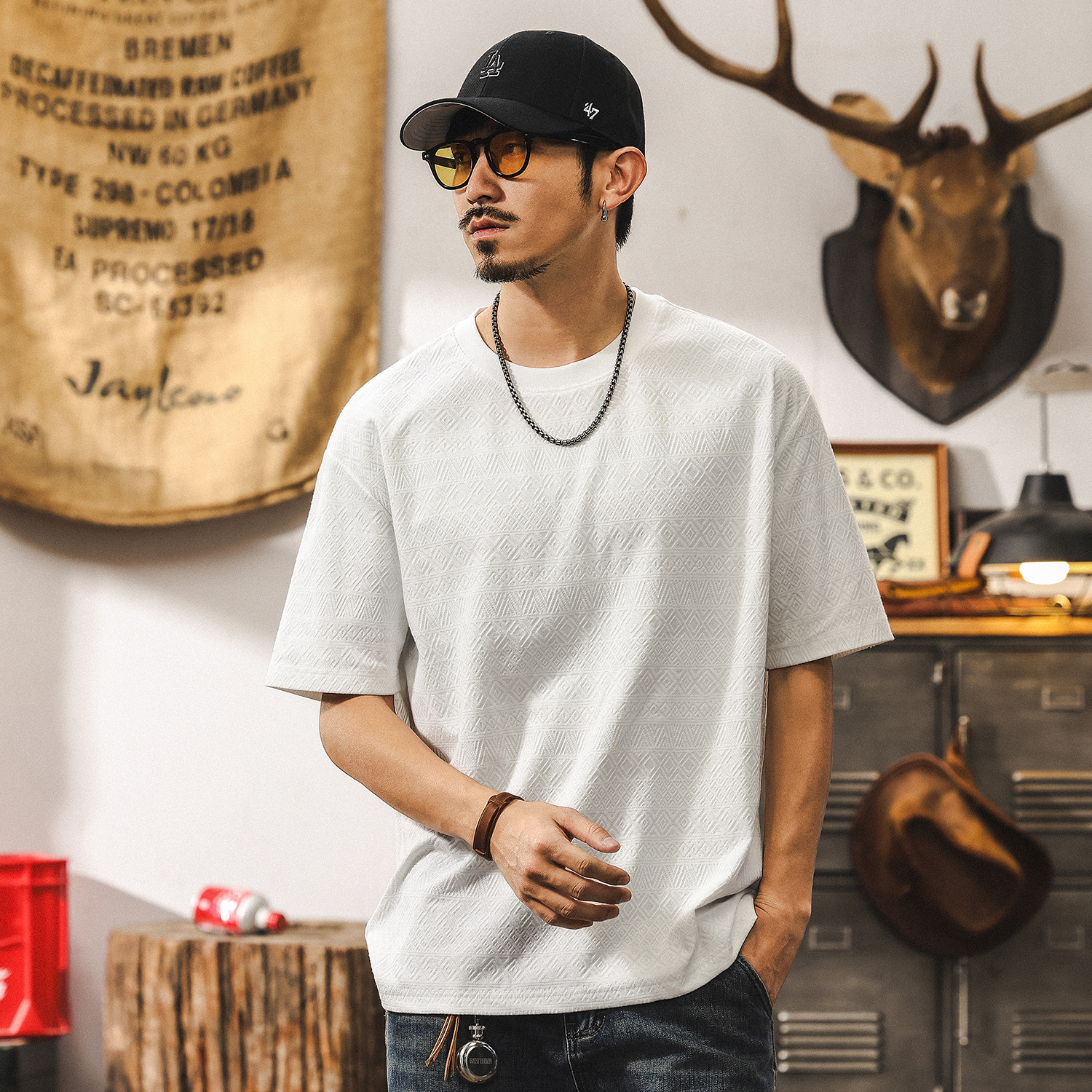 美式復古高級感提花紋理男士T恤夏季短袖2025新款潮牌寬鬆上衣男