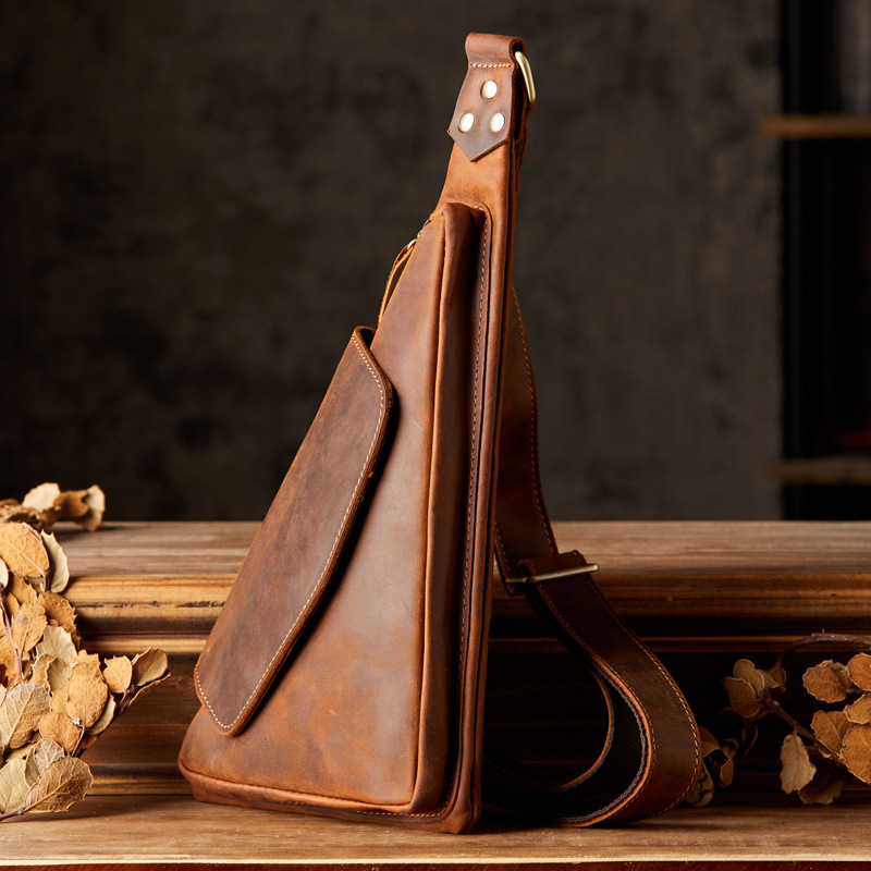 手工原創瘋馬皮個性復古胸包頭層牛皮休閒挎包男包真皮單肩斜挎包