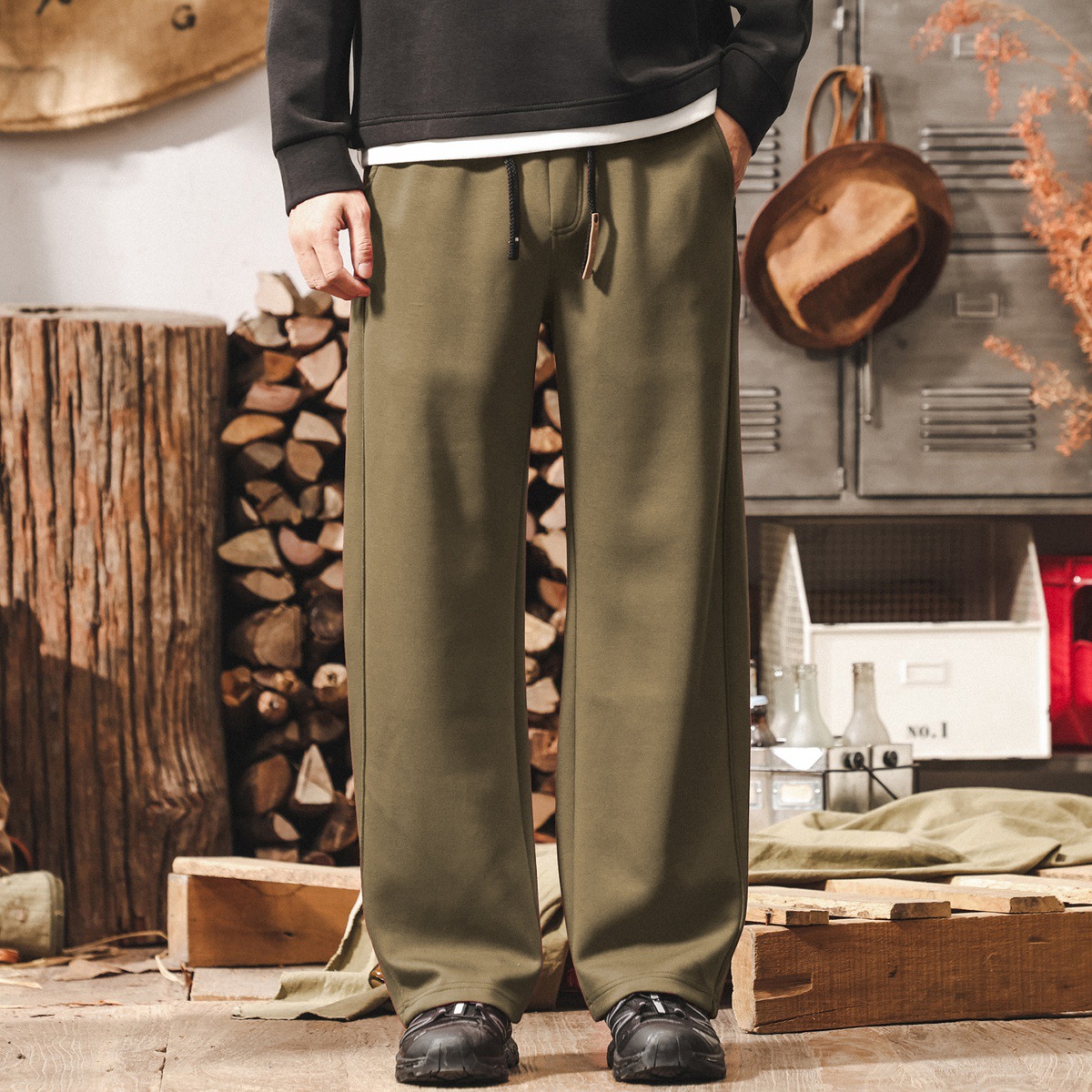 美式復古高級感酒紅色褲子男秋季新款簡約重磅寬鬆垂感休閒褲男款