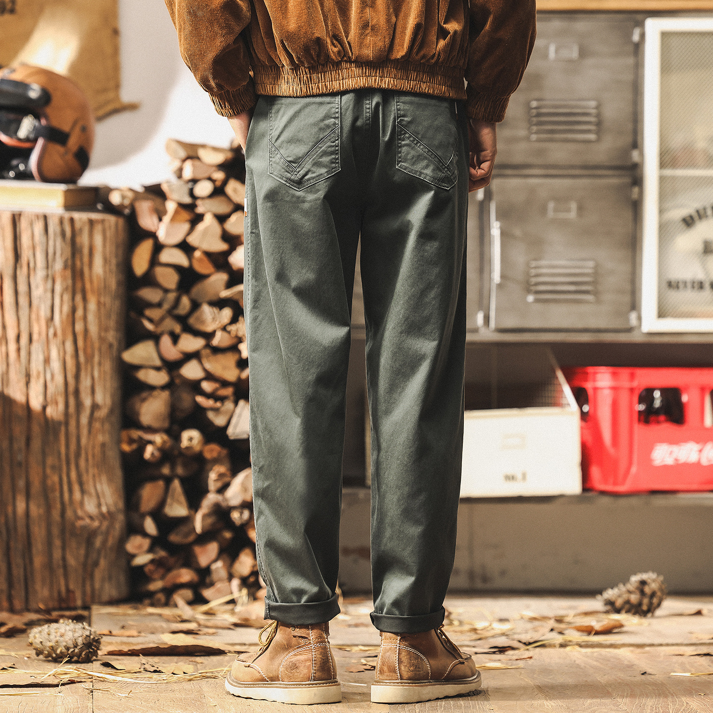 灰綠色工裝褲子男秋季寬鬆潮牌男士休閒褲2025新款美式復古長褲男