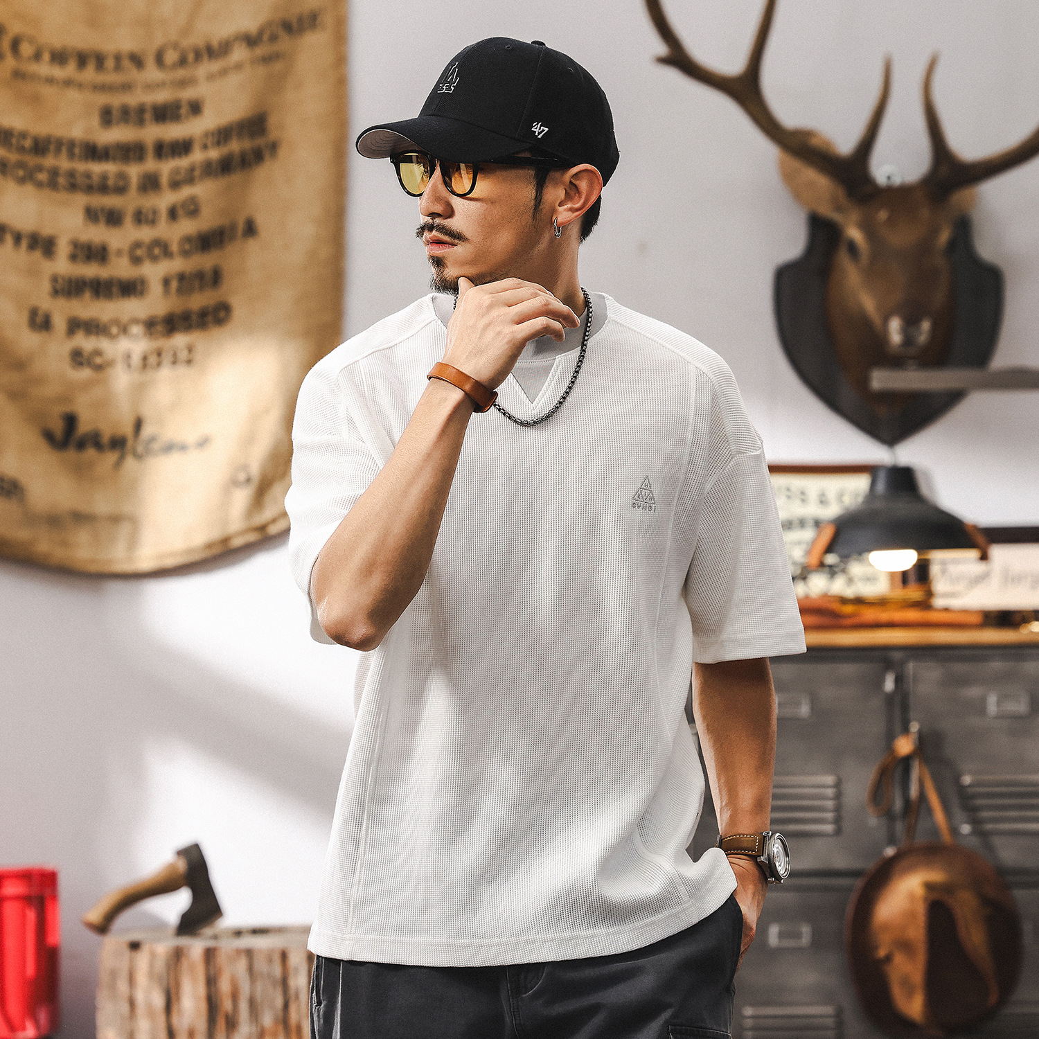 夏季潮牌撞色拼接美式短袖T恤男2025新款寬鬆肌理男士假兩件上衣