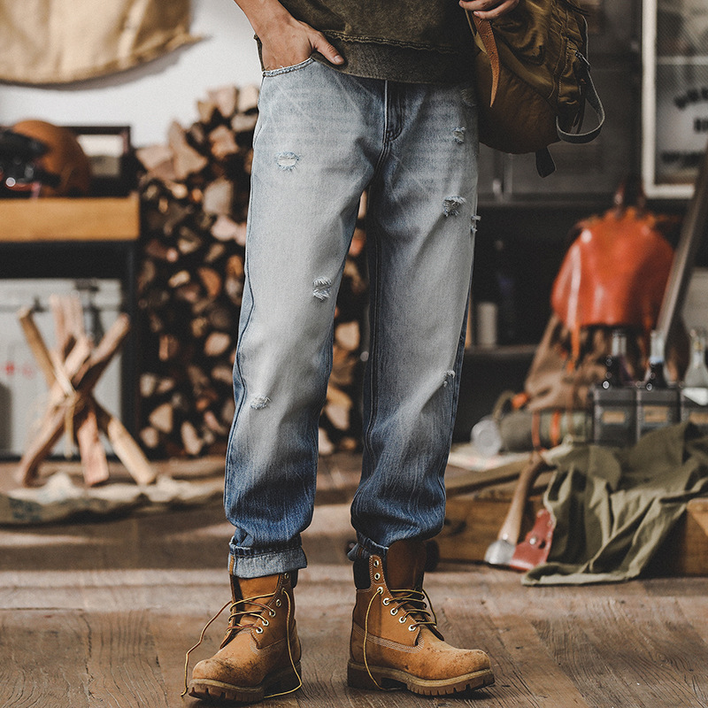 春季新款淺藍色牛仔褲男寬鬆直筒美式痞帥破洞男褲磨白水洗休閒褲
