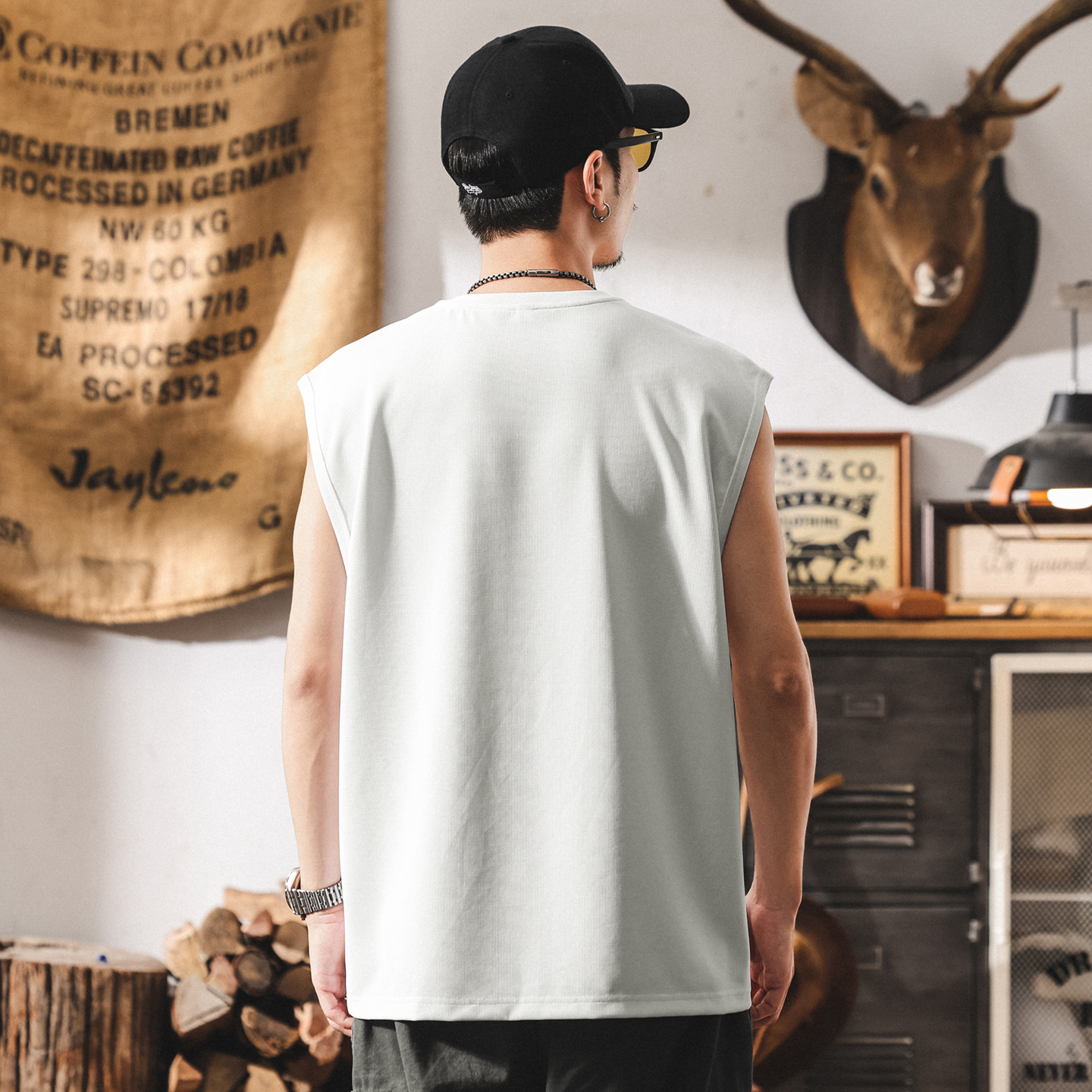 夏季涼感冰絲運動健身背心男2025新款潮牌寬鬆速幹t恤坎肩上衣潮