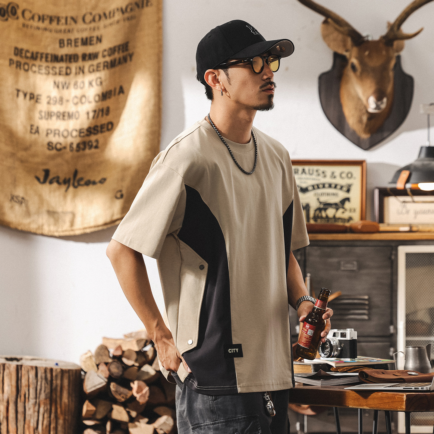 美式潮牌卡其色拼接男士短袖T恤夏季新款2025寬鬆潮牌半袖體恤男