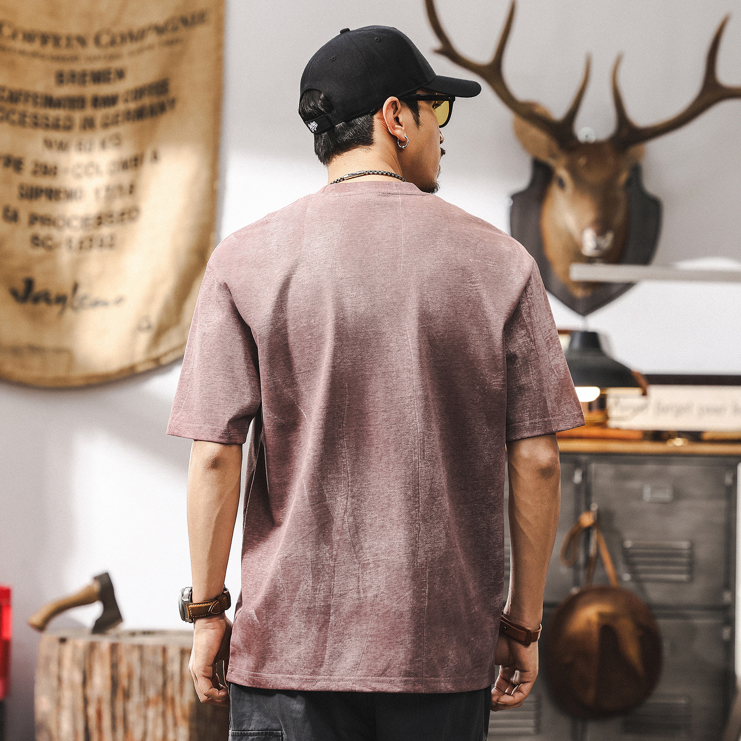 多巴胺粉色高級感短袖T恤男夏季美式潮牌2025新款潮流寬鬆上衣男