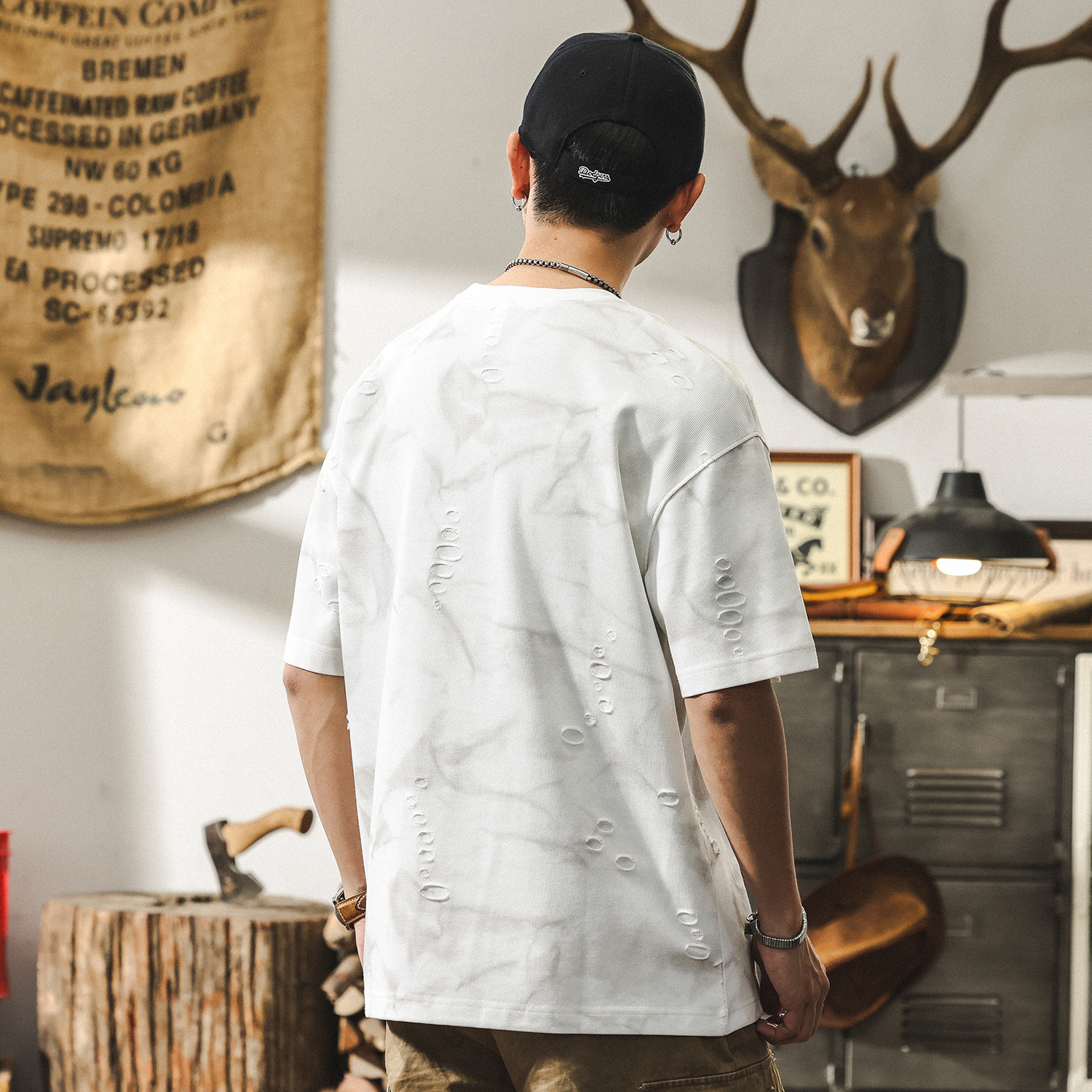 雲染水痕紋理短袖T恤男夏季潮牌破洞寬鬆高級感美式復古男士上衣