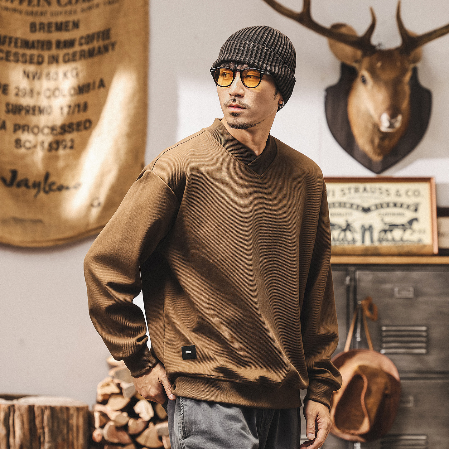 美式重磅復古極簡V領衛衣男春秋潮牌2025新款內搭寬鬆休閒上衣男