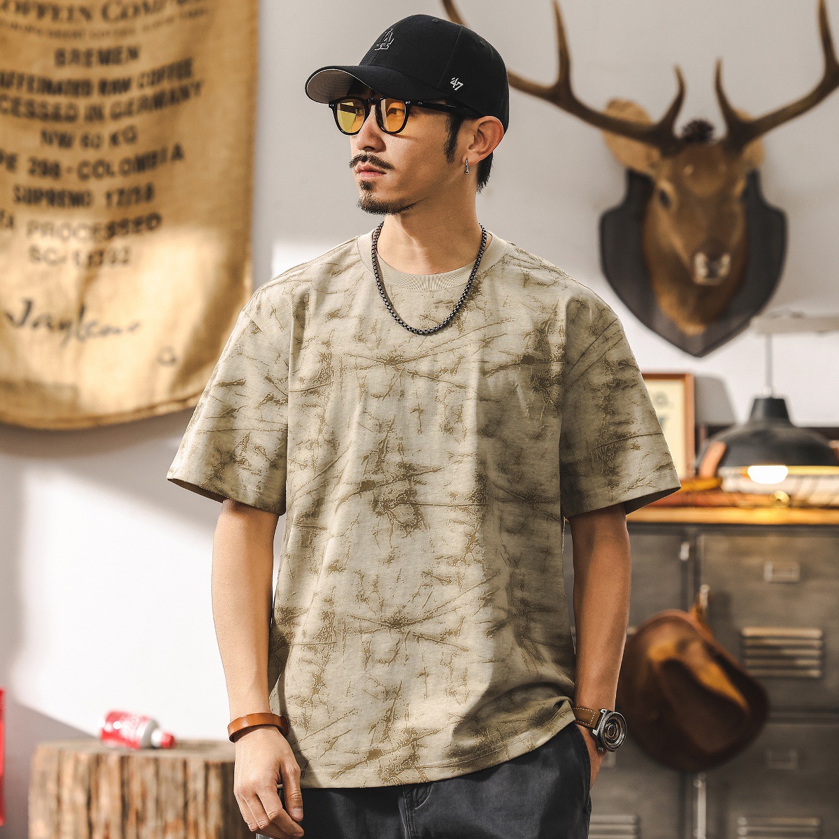 不規則植絨滿印T恤男夏季薄款短袖2025新款潮流美式復古體恤上衣T