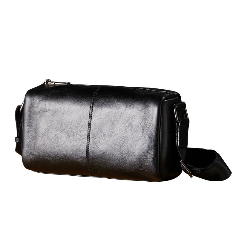 手工植鞣牛皮男士通勤單肩斜挎包休閒個性男包橫款頭層牛皮小背包