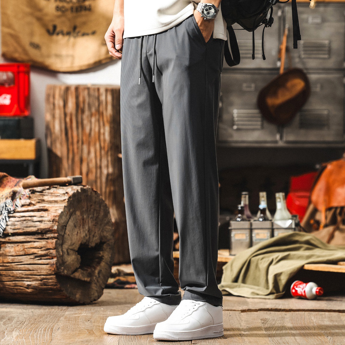 夏季薄款涼感休閒褲男2025新款冰絲褲子男寬鬆直筒戶外速乾運動褲