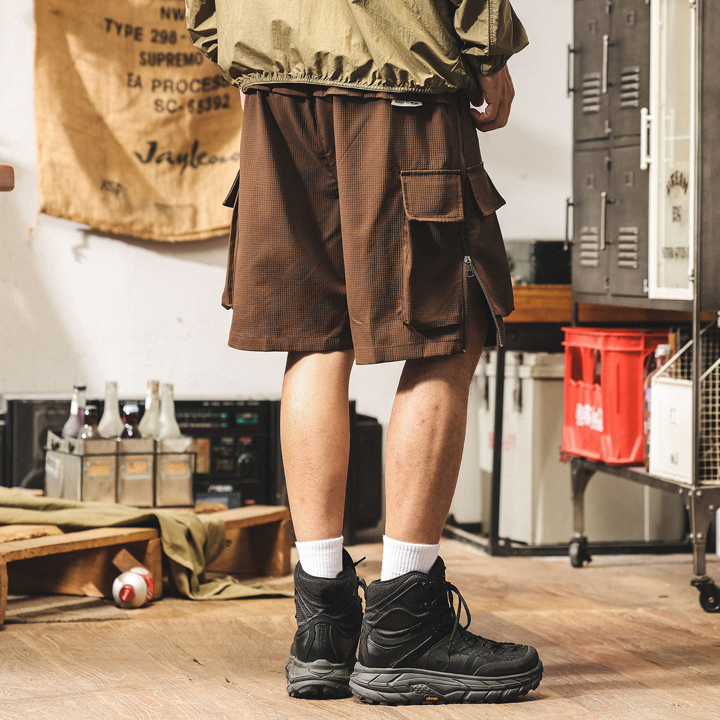 美拉德復古潮牌側邊拉鍊工裝短褲男夏季新款戶外寬鬆速幹五分中褲