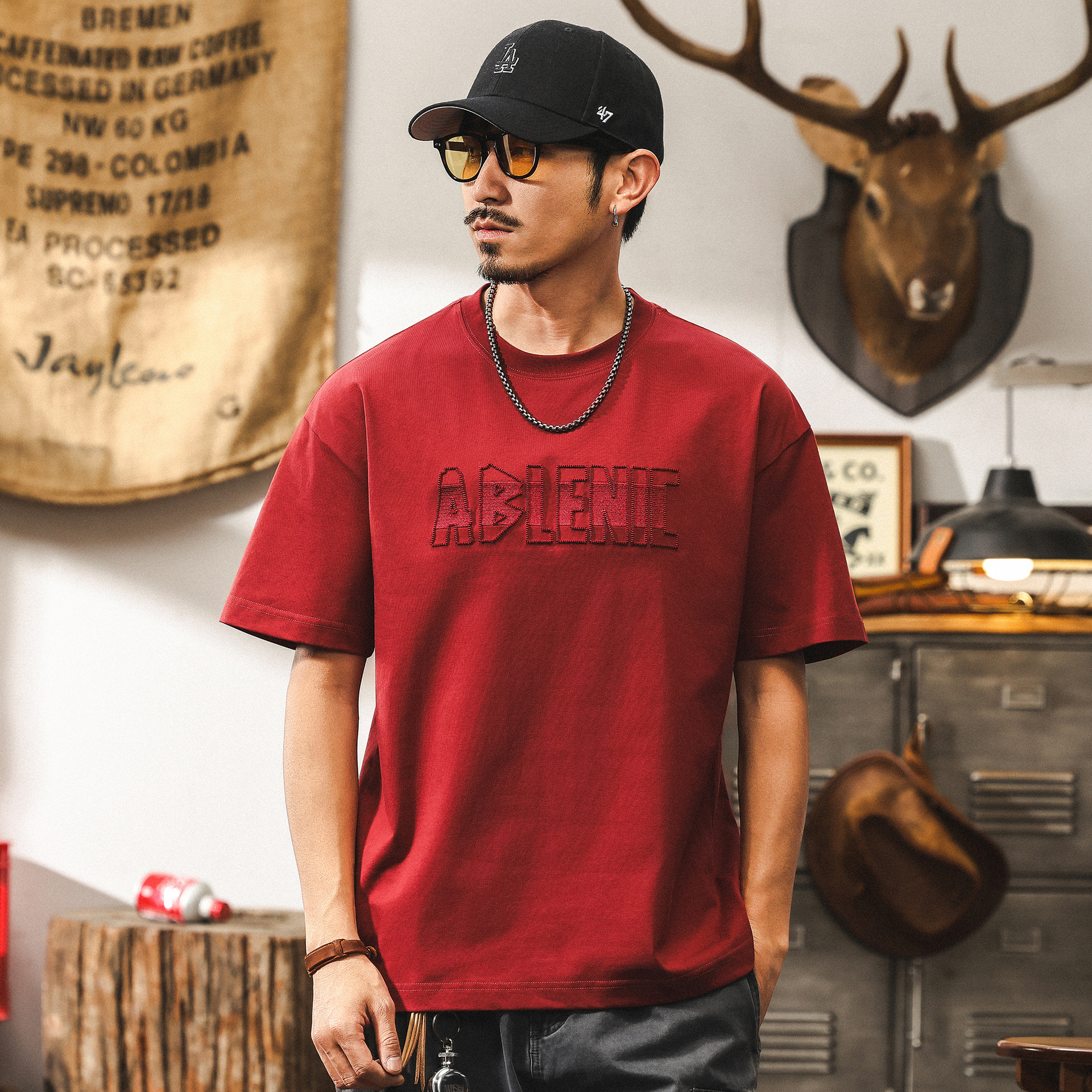 美式復古科技涼感T恤男夏季刺繡短袖男款潮牌寬鬆酒紅色大碼上衣T