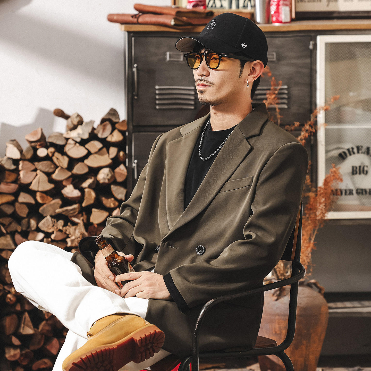 美式復古平駁領通勤休閒西裝外套男士2025新款潮流英倫紳士西服男