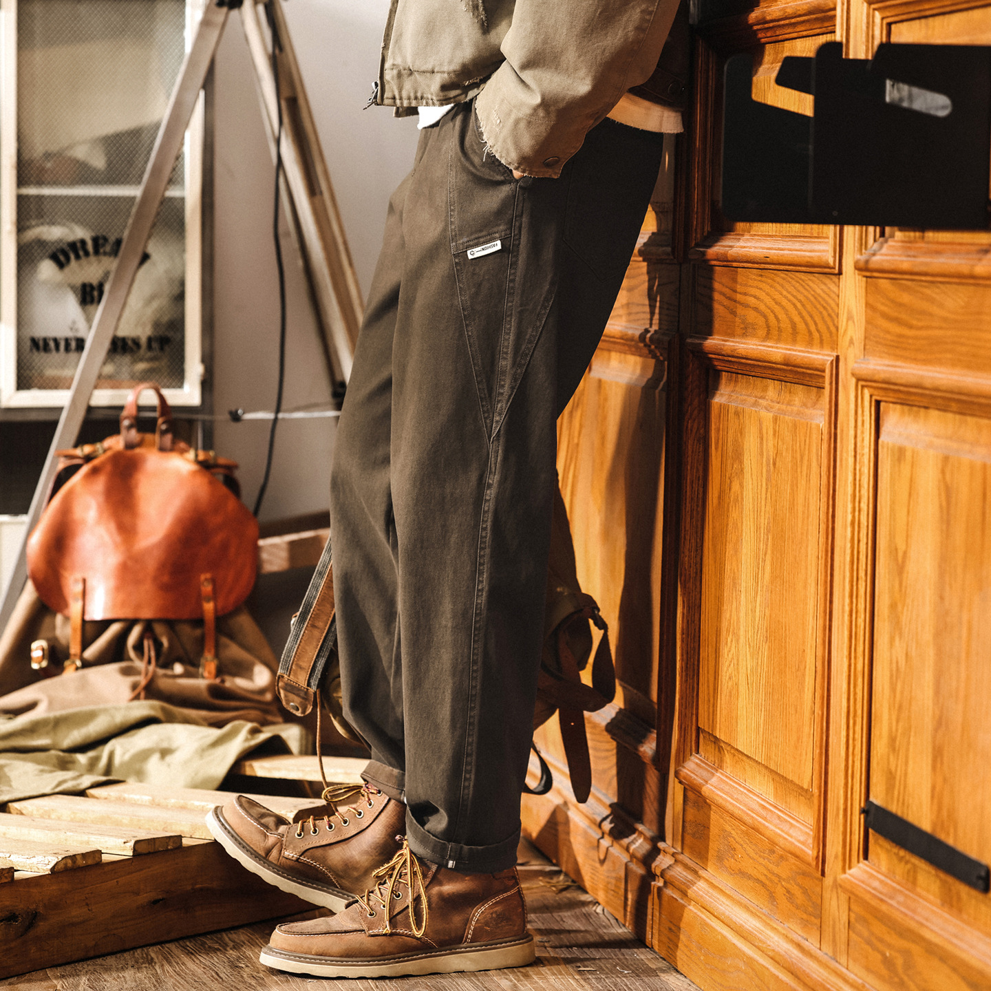 美式復古工裝褲男2025新款簡約褲子男秋季寬鬆直筒潮牌男士休閒褲