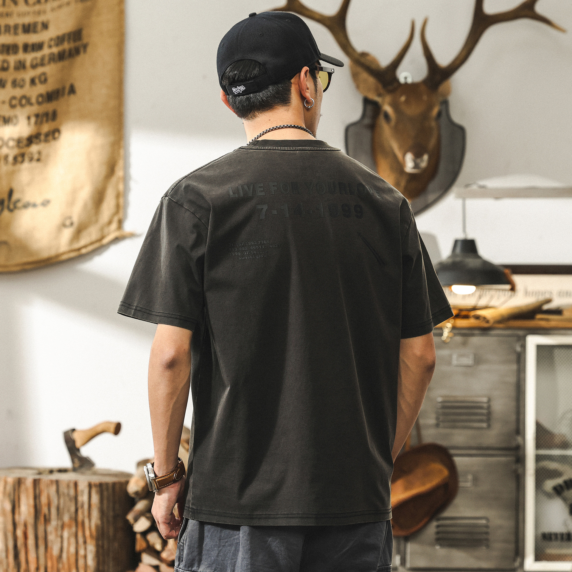 美拉德古典230g重磅T恤男短袖2025夏季新款美式做舊潮流百搭上衣