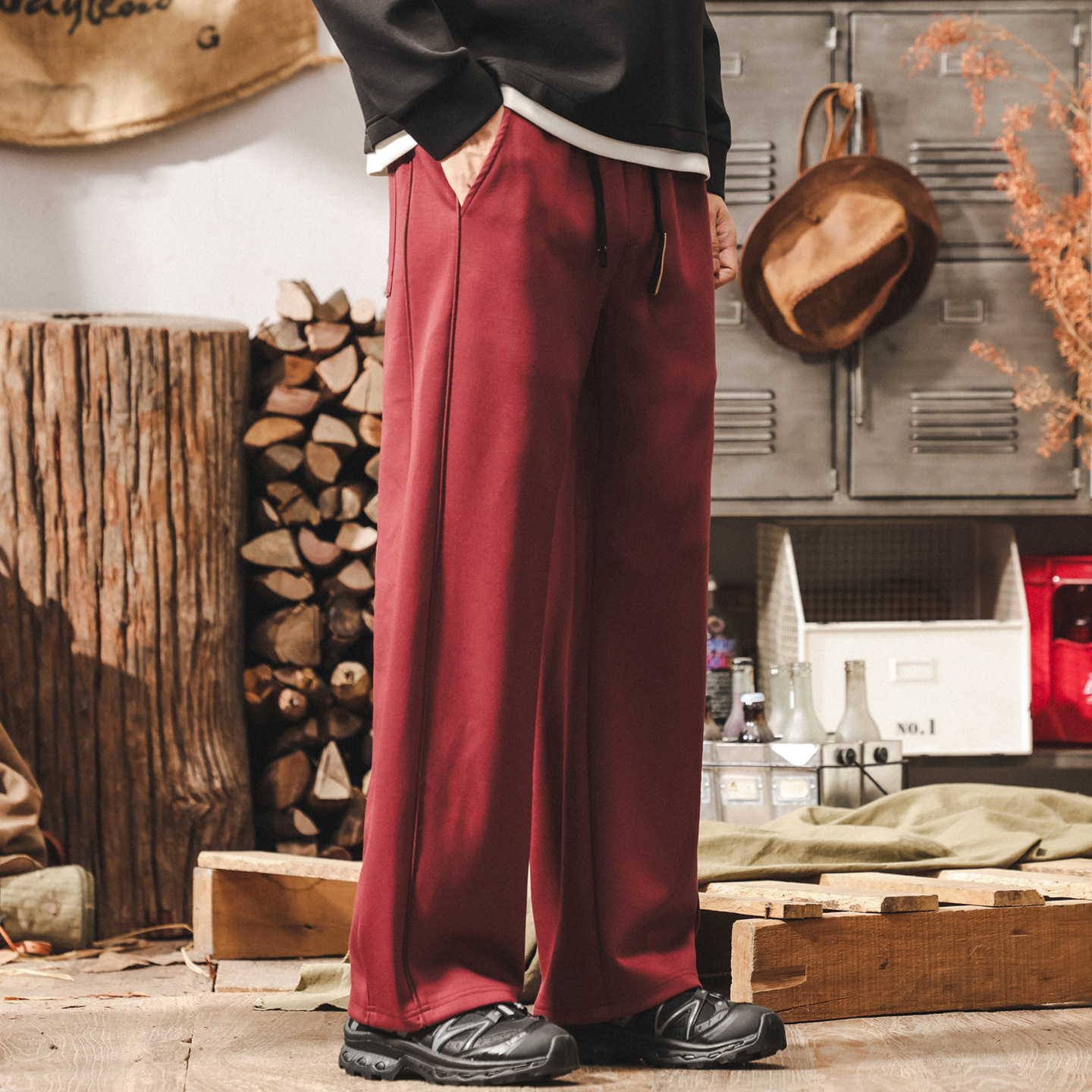 美式復古高級感酒紅色褲子男秋季新款簡約重磅寬鬆垂感休閒褲男款