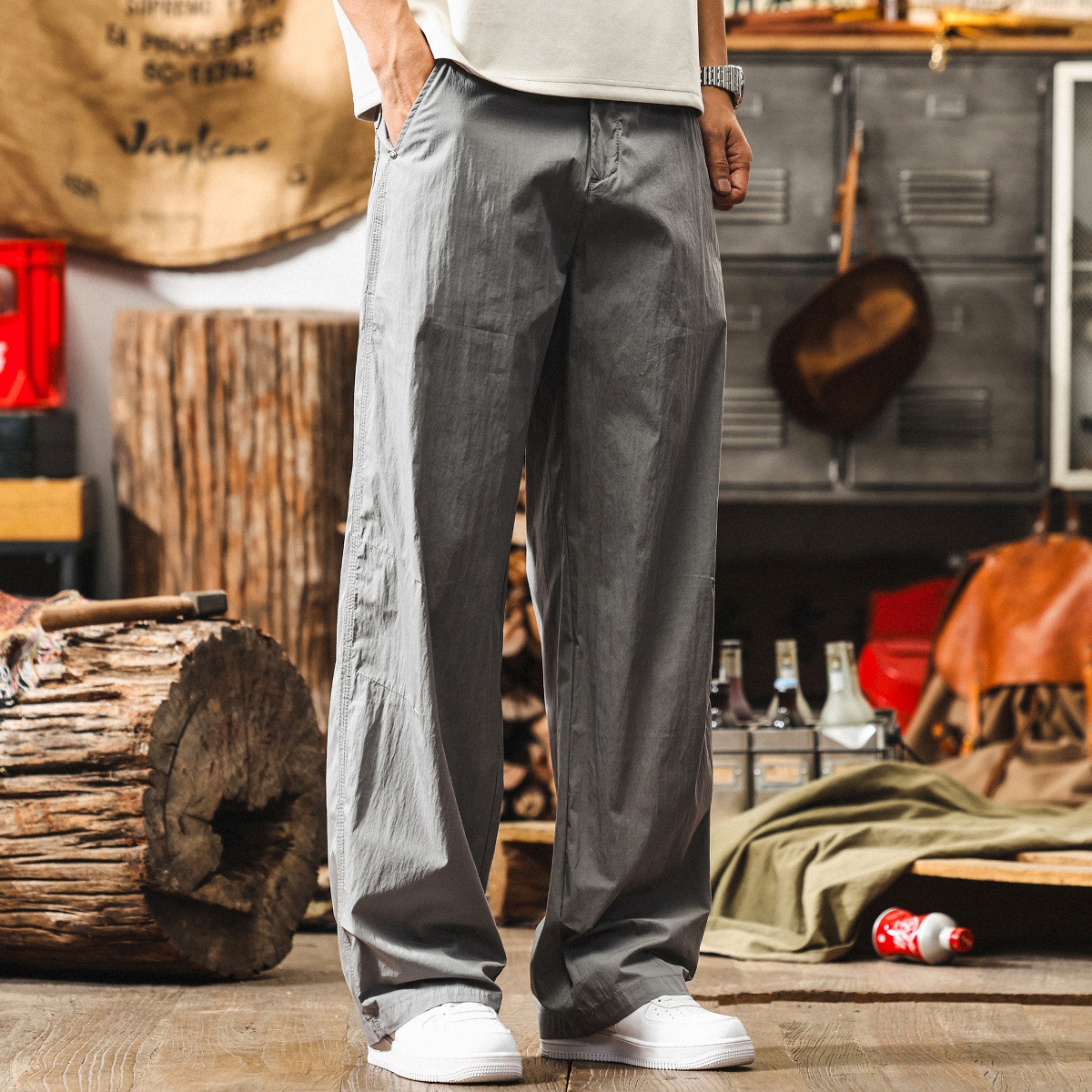 夏季薄款卡其色工裝褲子男直筒2025新款美式復古寬鬆闊腿休閒褲男