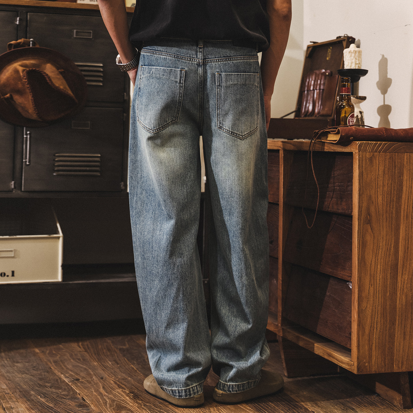 美式復古水洗彎刀牛仔褲男款直筒春季潮牌2026新款寬鬆休閒長褲男