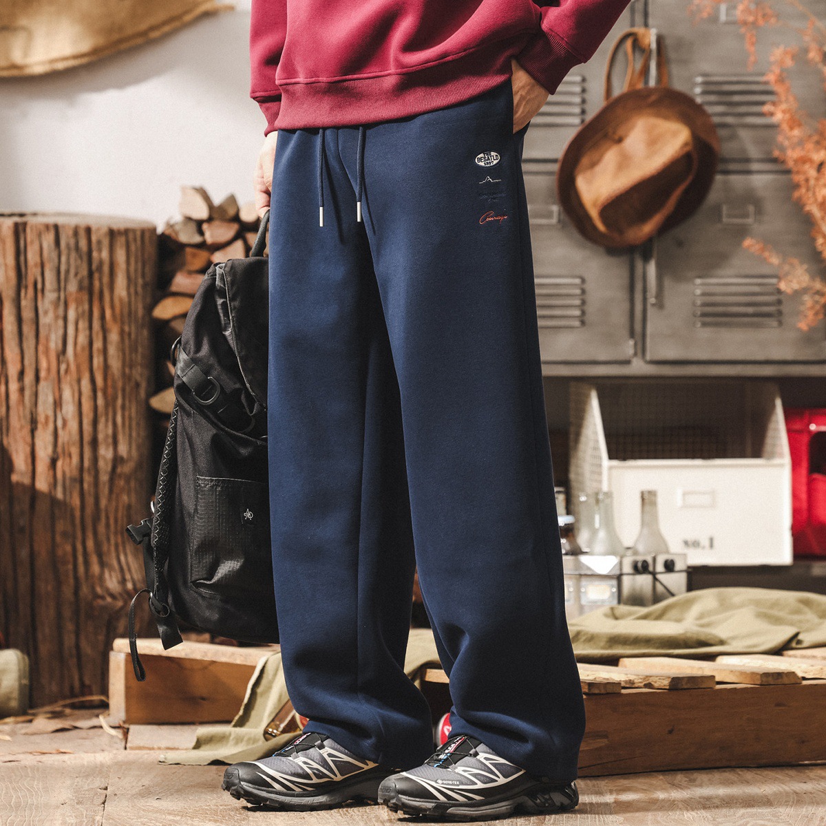 美式復古寬鬆垂感衛褲男重磅寬鬆2026新款直筒休閒褲簡約春季褲子