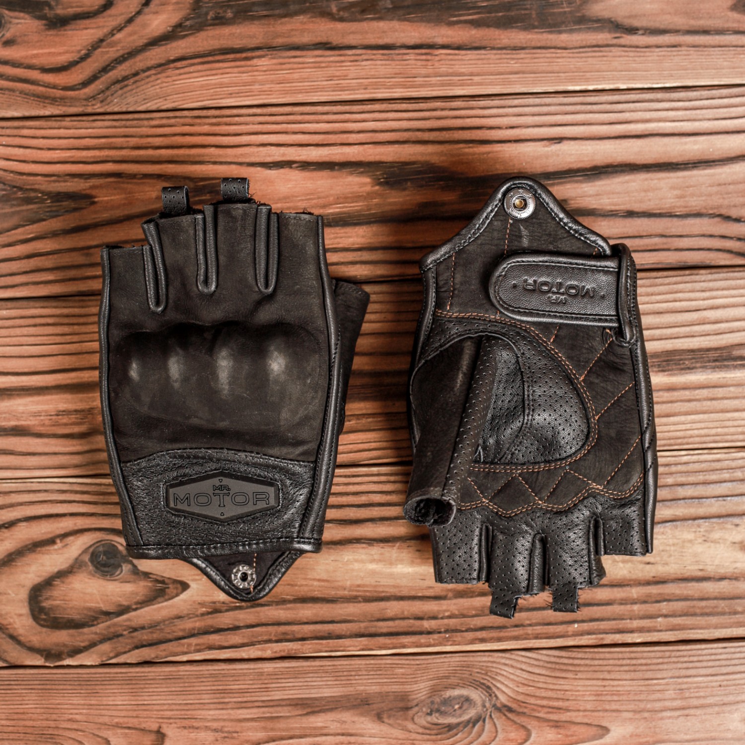 夏季摩托車真皮手套半指男復古機車騎行露指防摔透氣手套